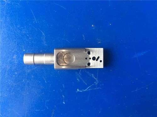 东莞力凡机电科技 专注精密工程塑料零件，驱动汽车配件创新升级